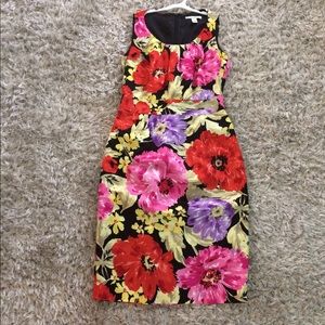 Size 0 women's dress